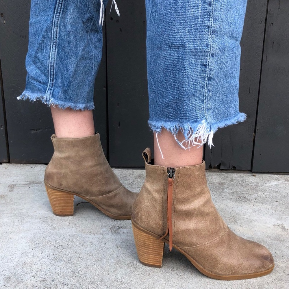 Dolce Vita Booties